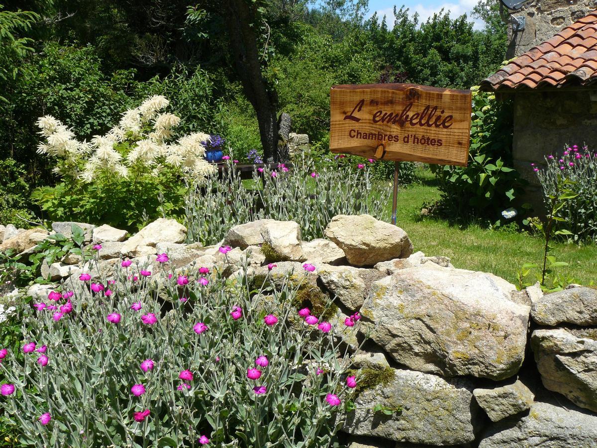 Bed and Breakfast L'Embellie Bertignat Exterior foto