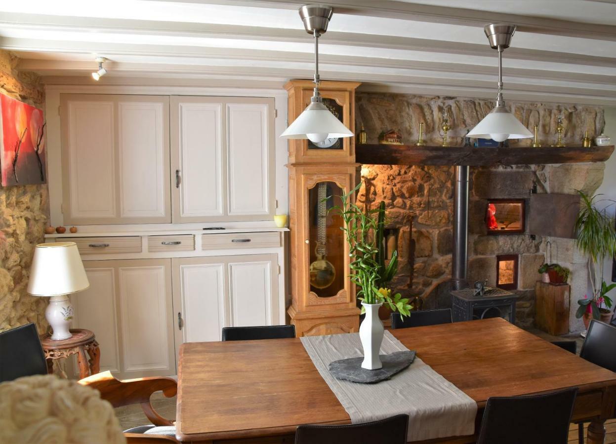 Bed and Breakfast L'Embellie Bertignat Exterior foto