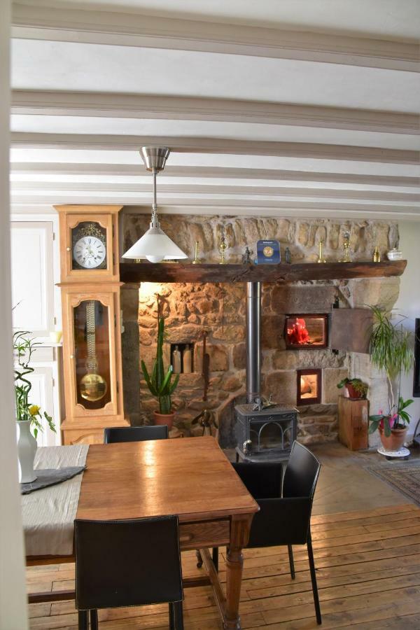Bed and Breakfast L'Embellie Bertignat Exterior foto